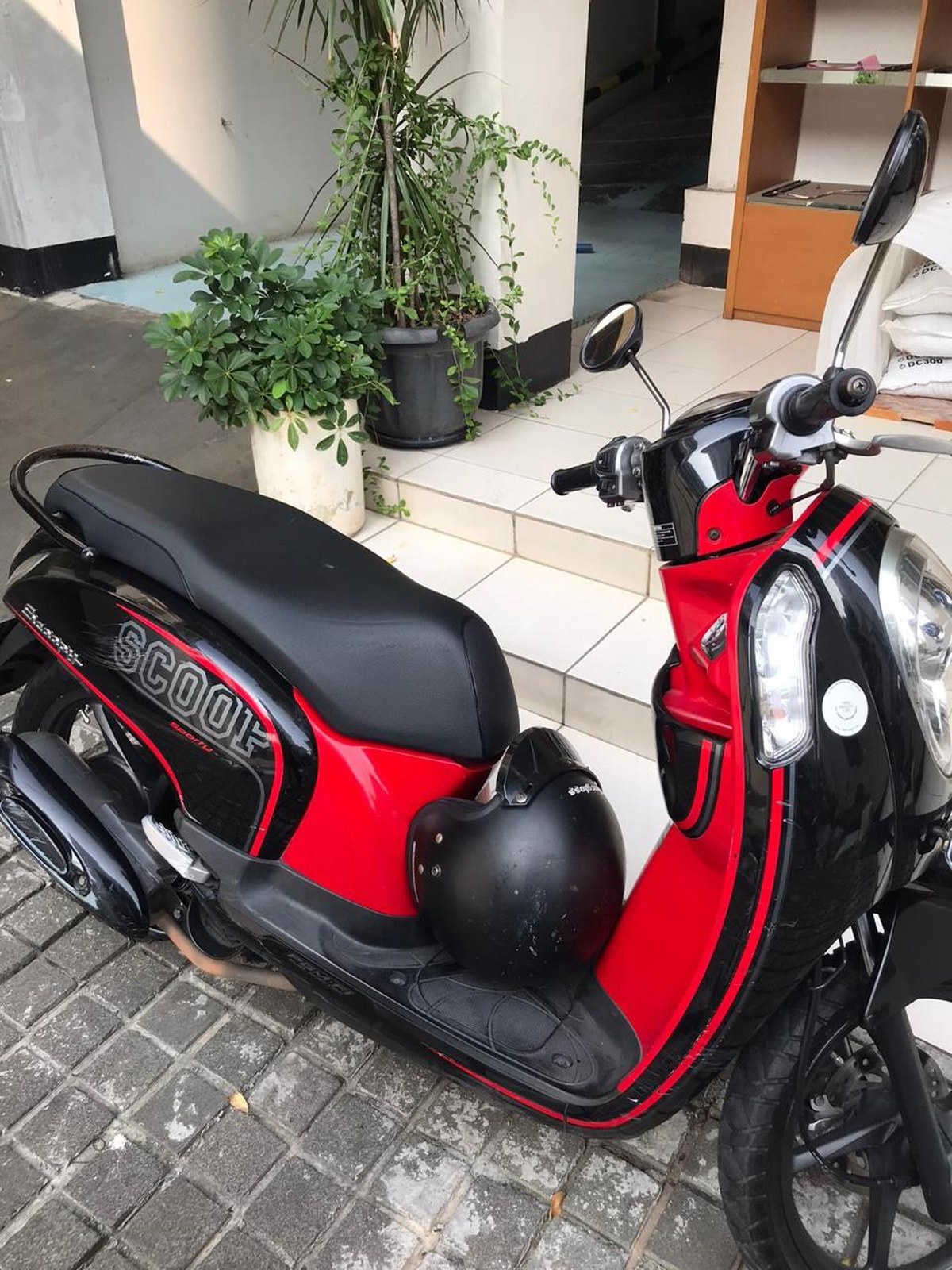 Scoopy FI 2014